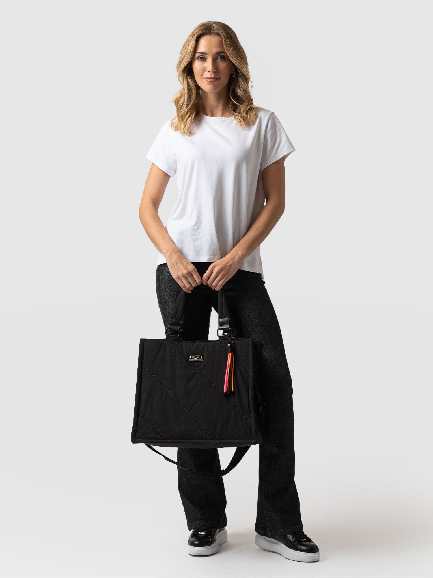 Large Penny Tote Bag Black - Women's Bags | Saint + Sofia® EU